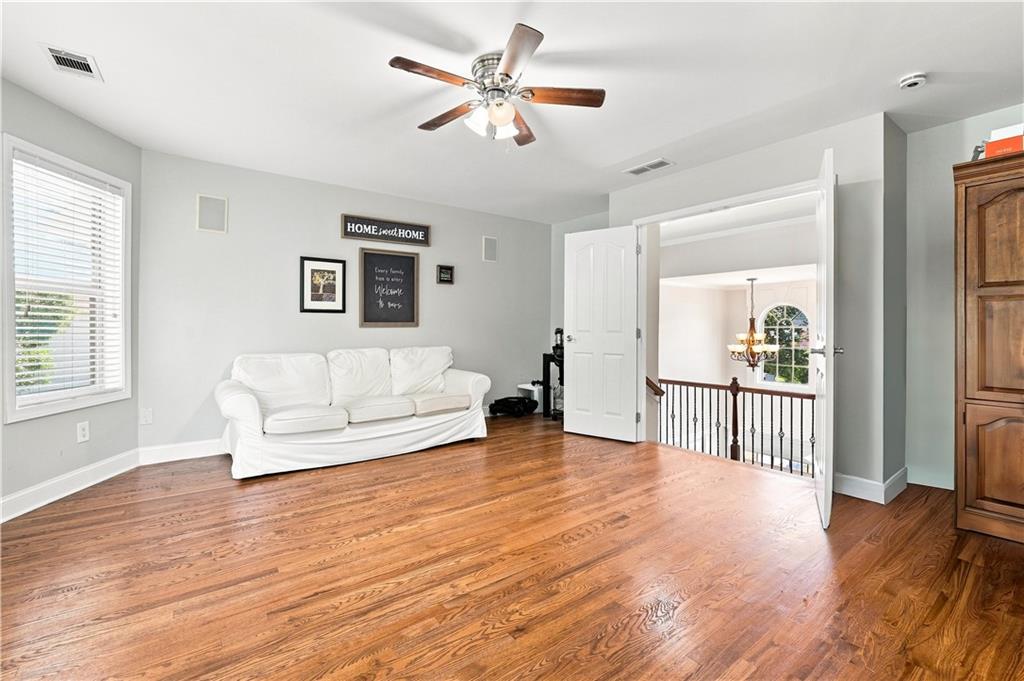 8915 Maple Run Trail