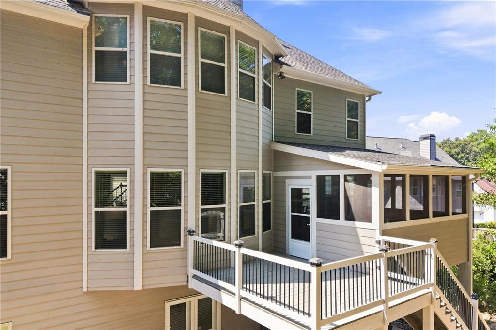 8915 Maple Run Trail