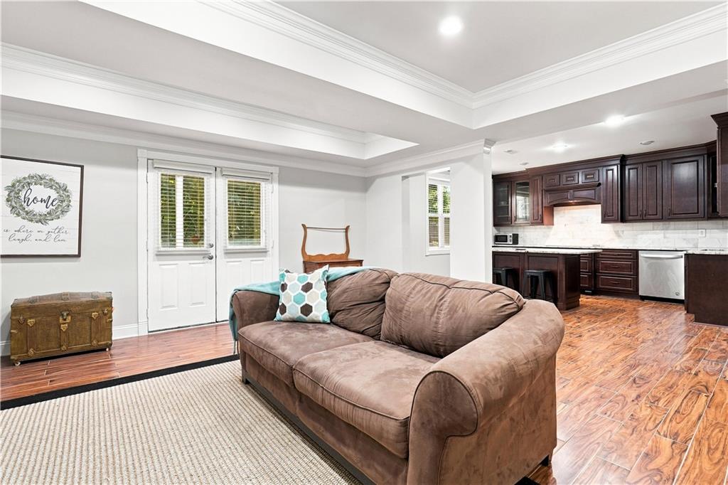 8915 Maple Run Trail