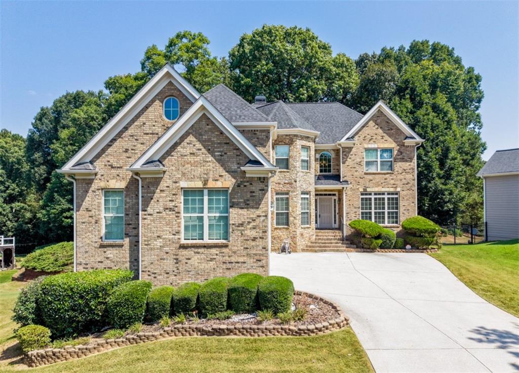 8915 Maple Run Trail