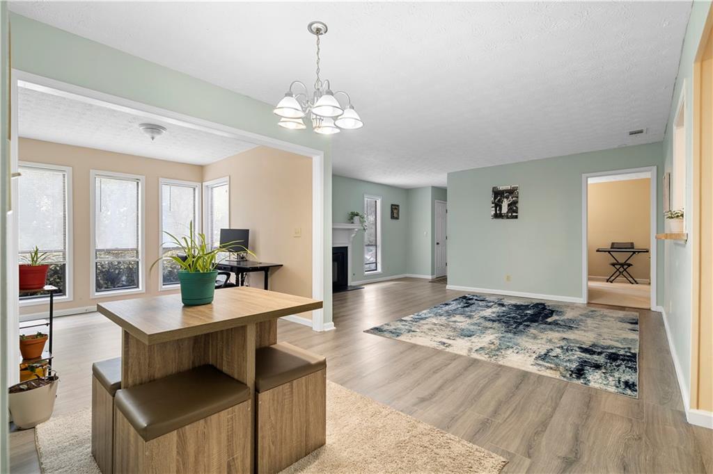 5077 Woodridge Way