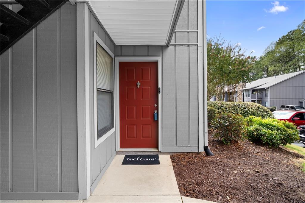 5077 Woodridge Way