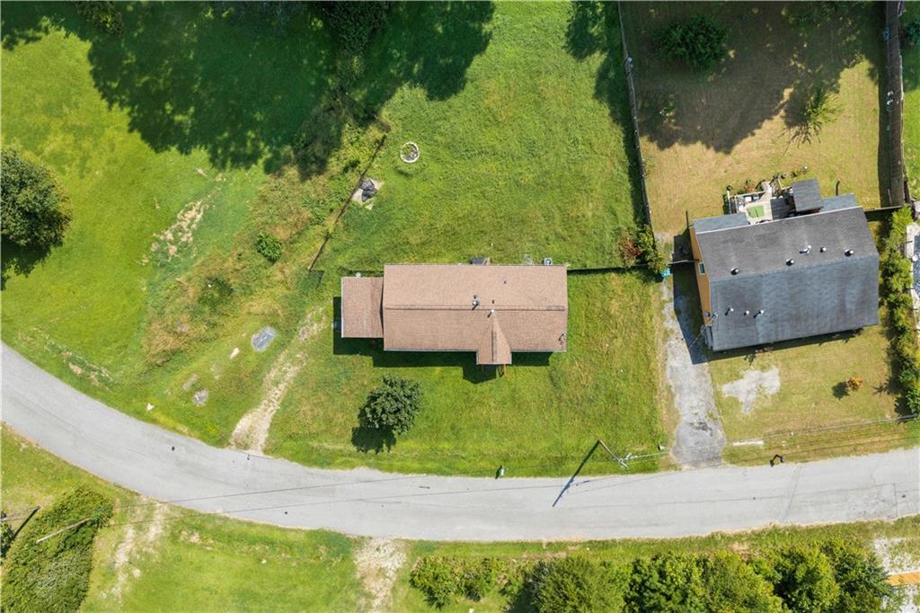 16 Robin Road
