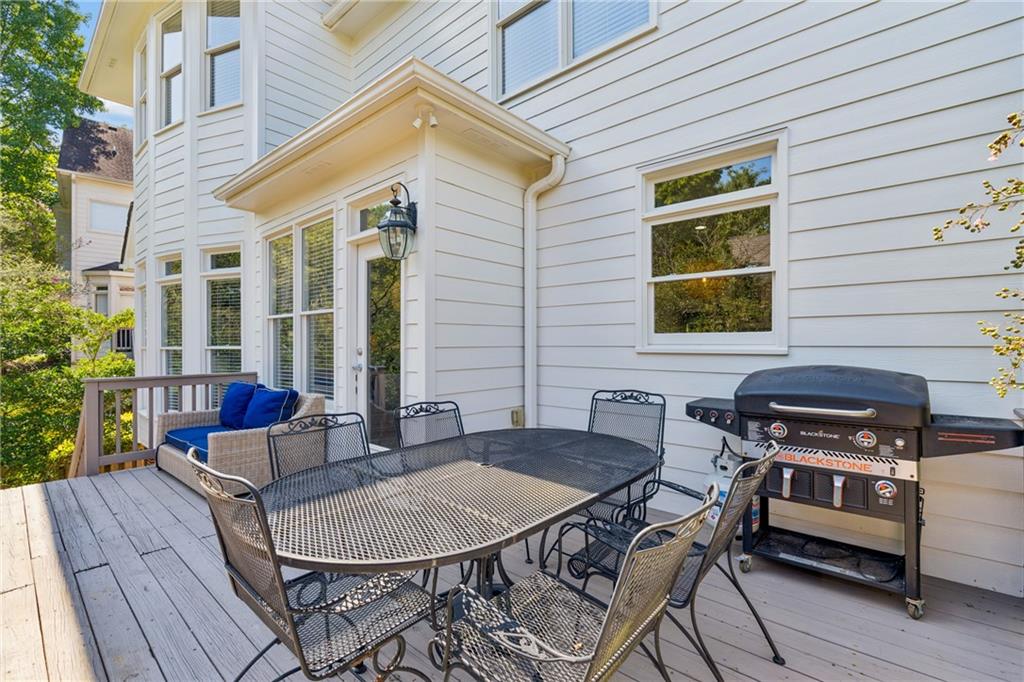 2553 Haberfield Court NE