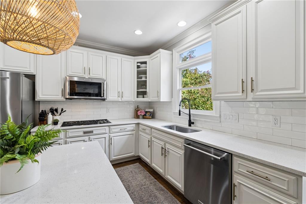 2553 Haberfield Court NE
