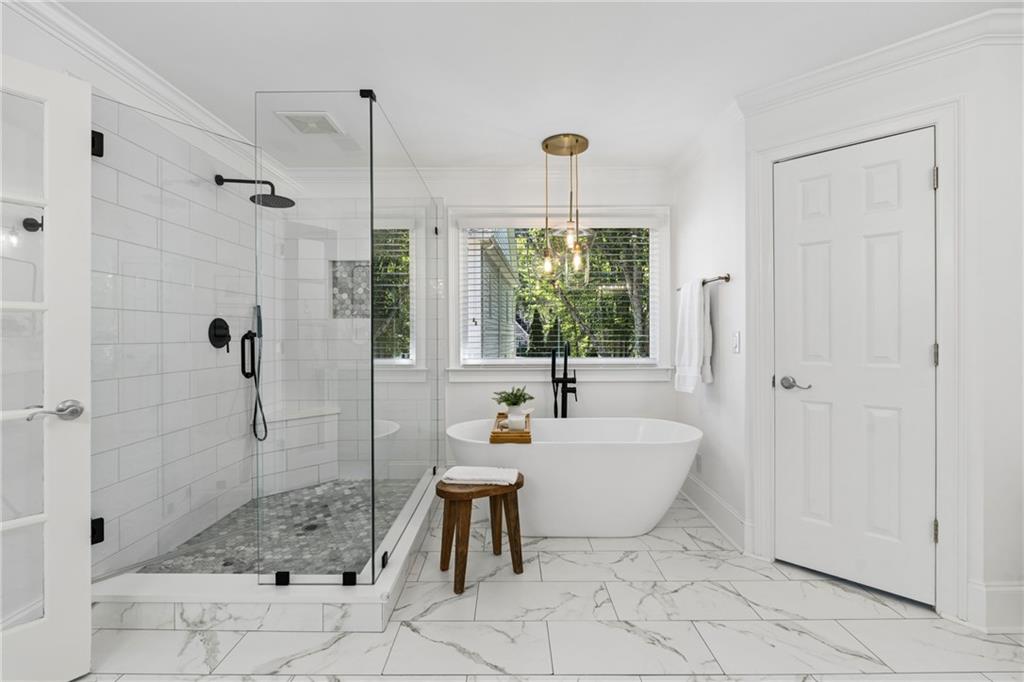 2553 Haberfield Court NE