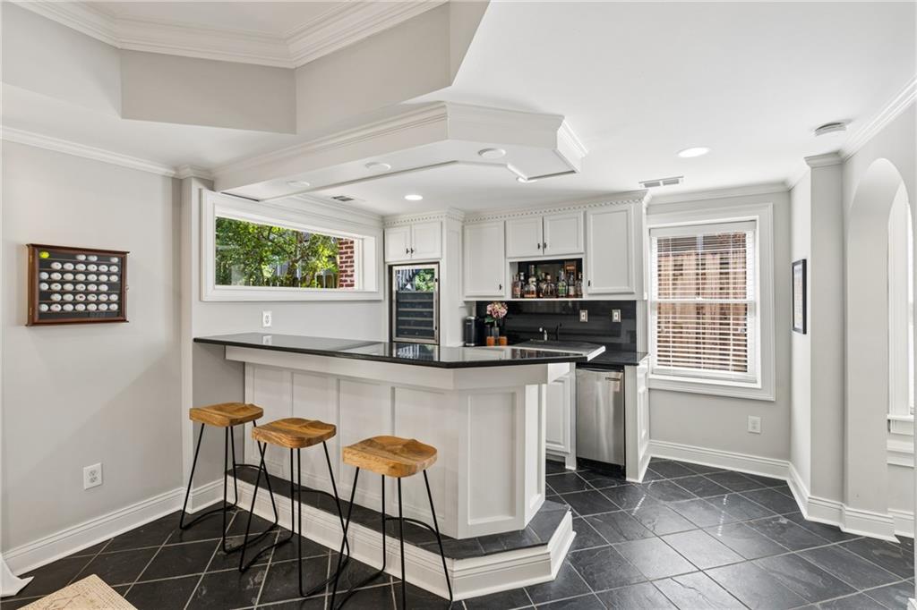 2553 Haberfield Court NE