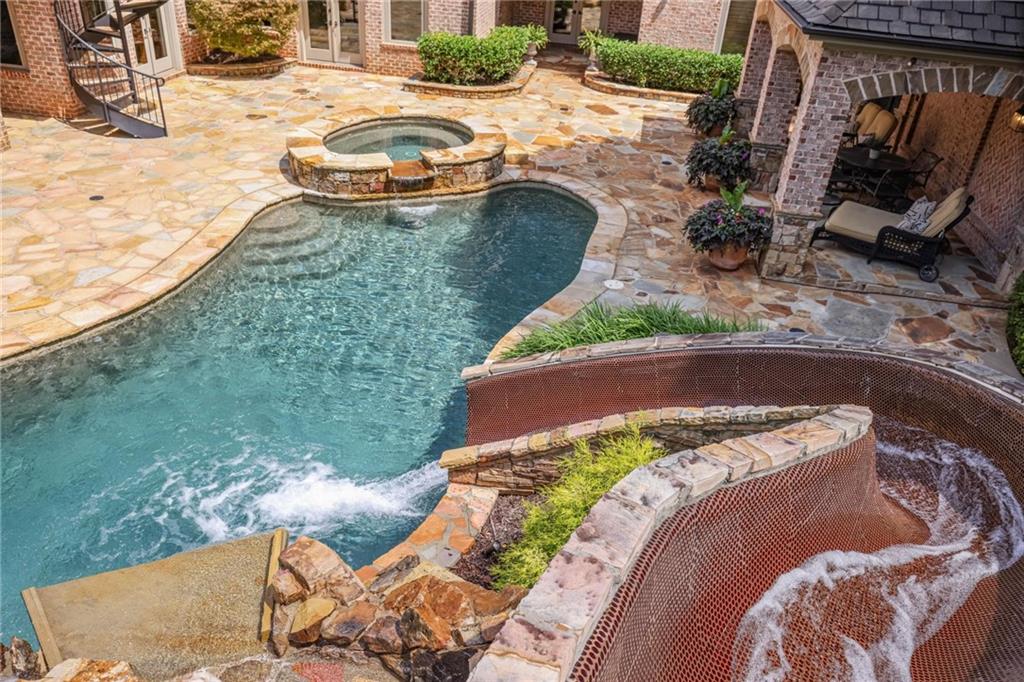 2915 Manor Bridge Drive