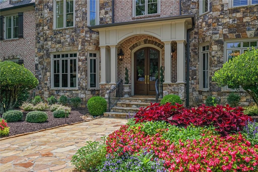 2915 Manor Bridge Drive