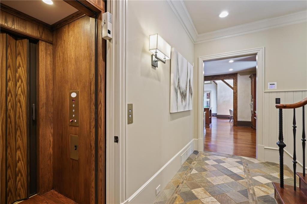 2915 Manor Bridge Drive