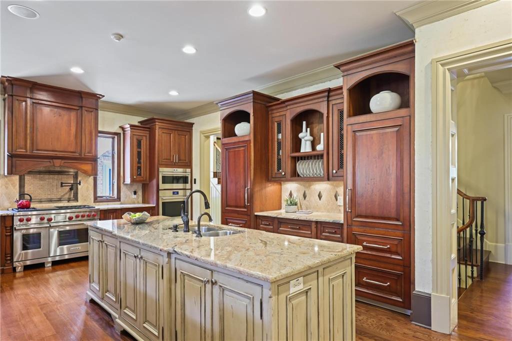 2915 Manor Bridge Drive