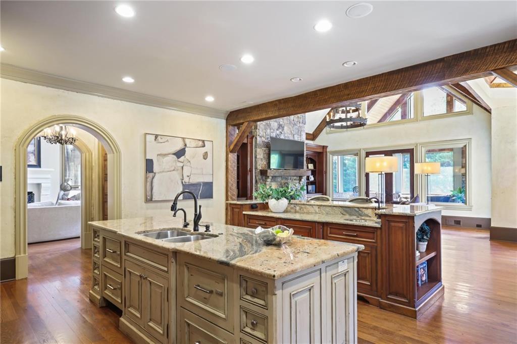 2915 Manor Bridge Drive