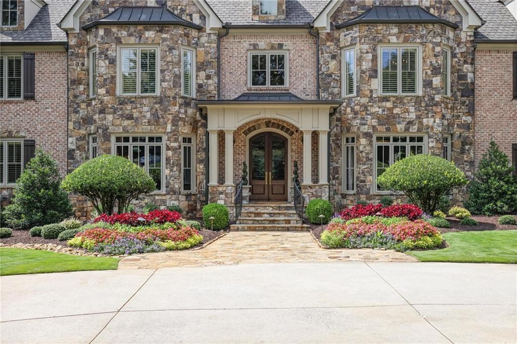2915 Manor Bridge Drive