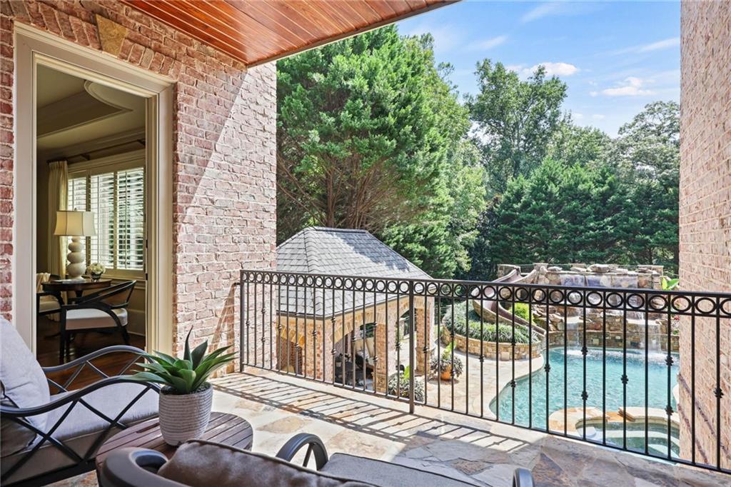 2915 Manor Bridge Drive