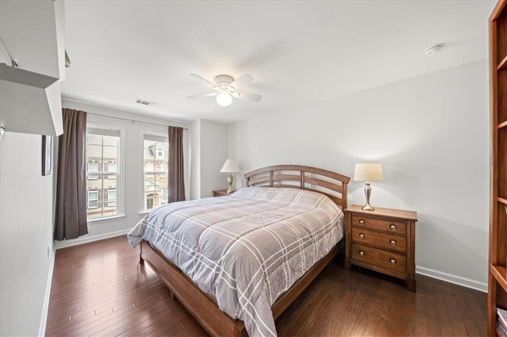 12 Rockland Place