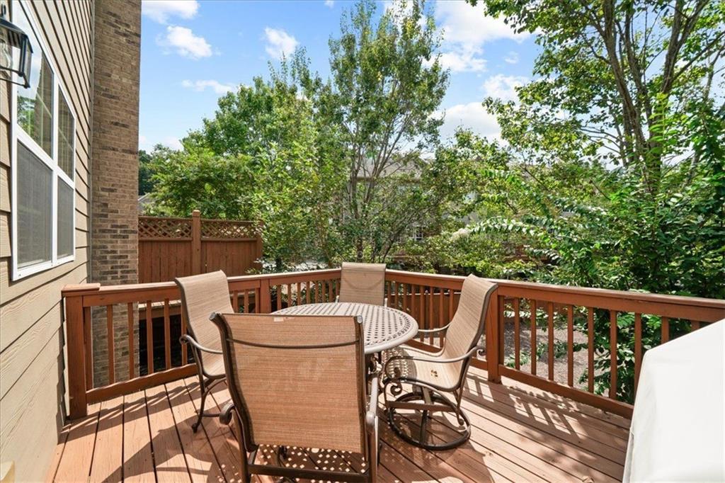 12 Rockland Place