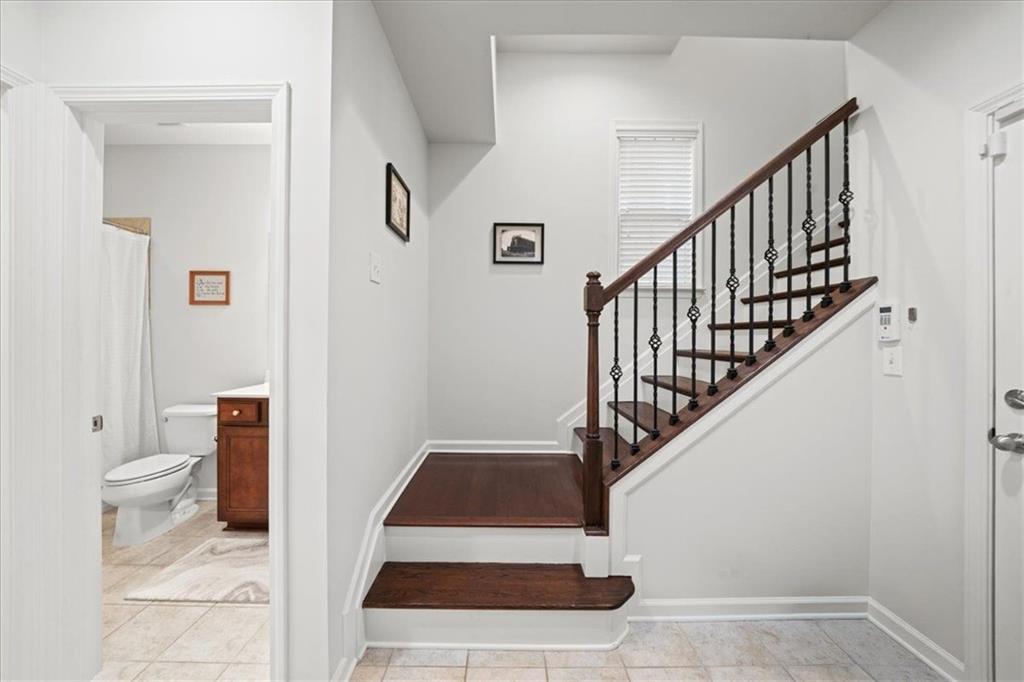 12 Rockland Place