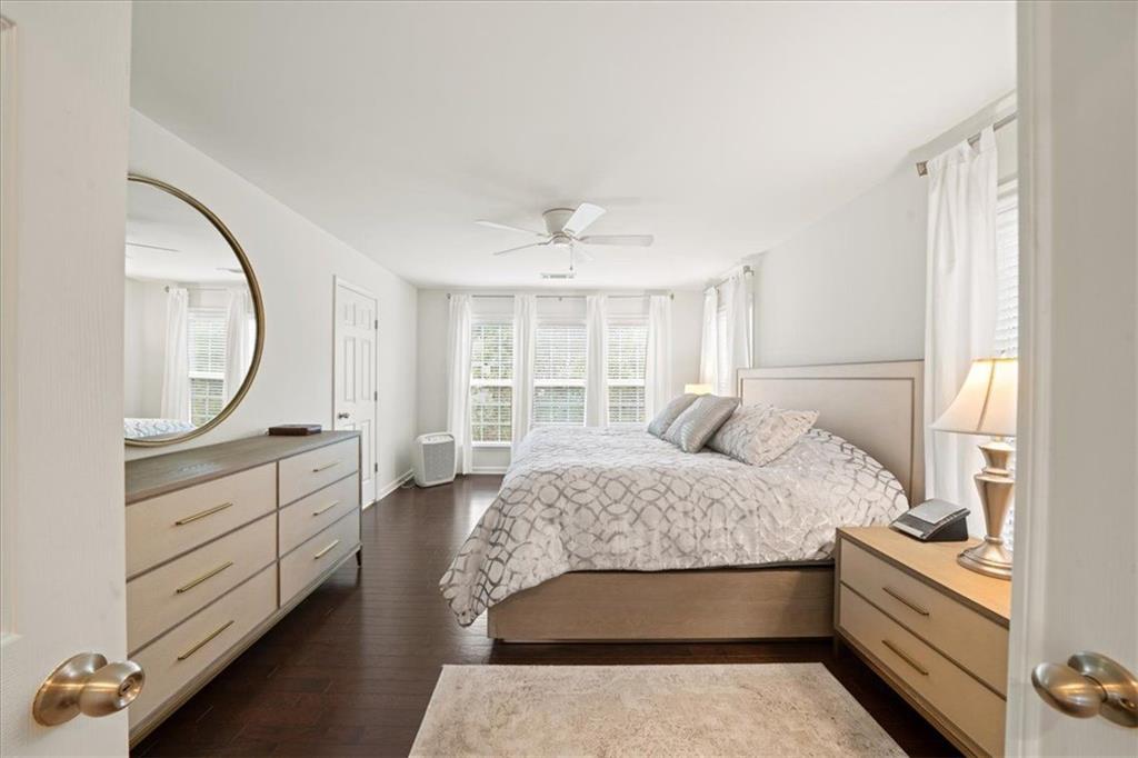 12 Rockland Place