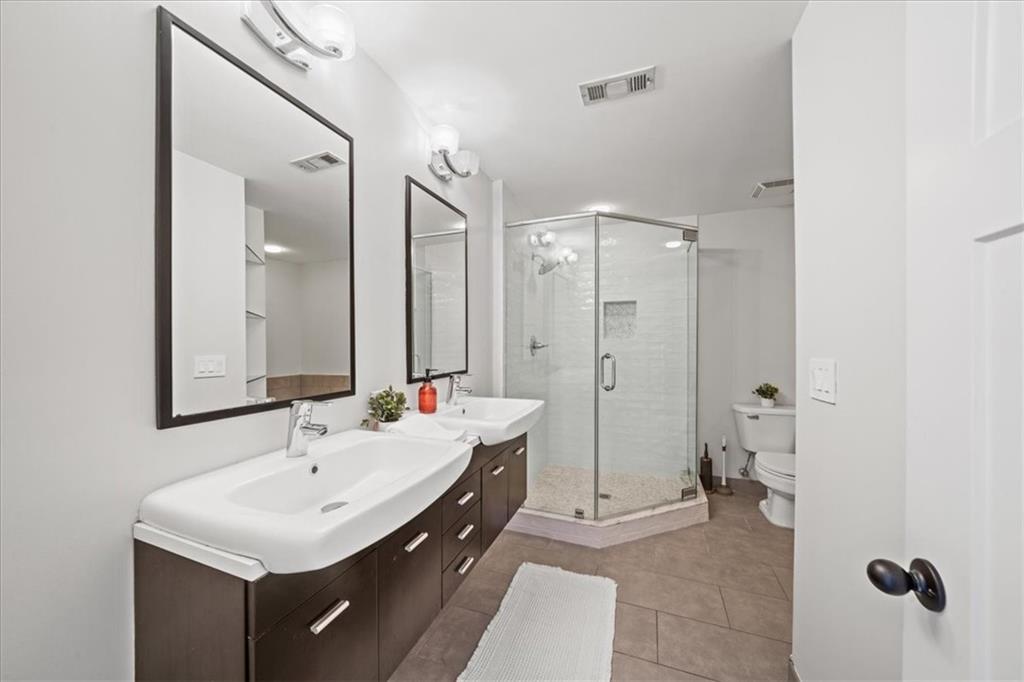 951 Glenwood Avenue SE Unit 2707