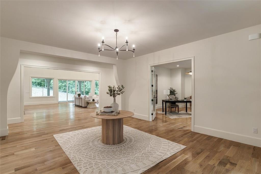 350 Lum Crowe Road