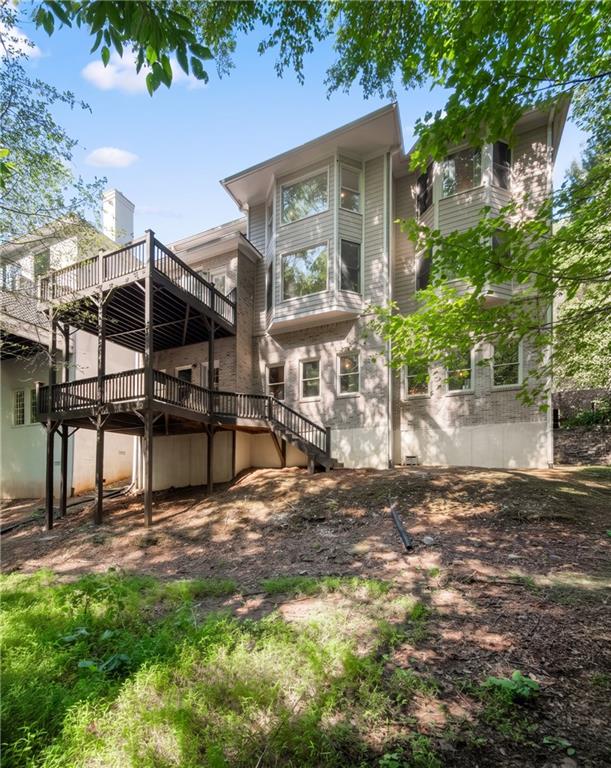 2045 River Falls Drive