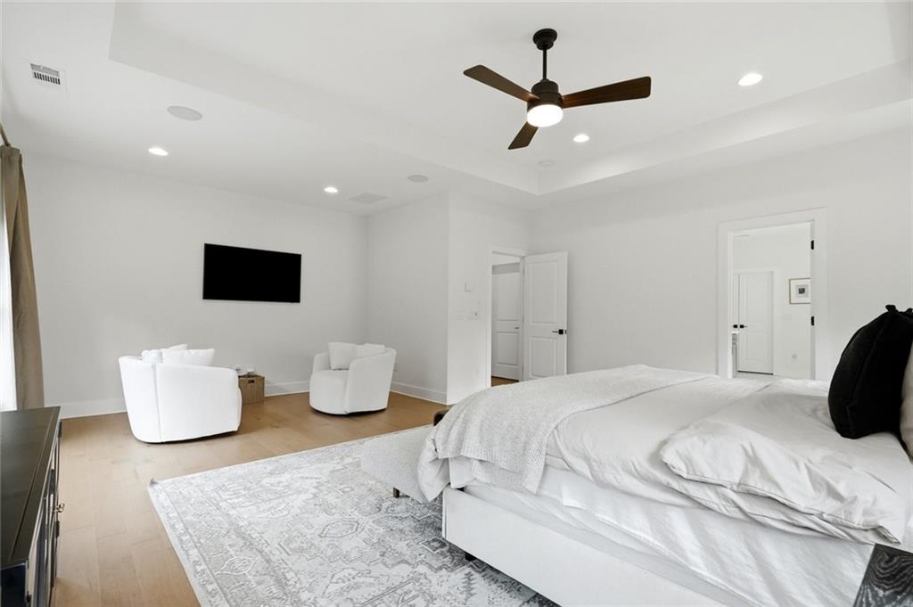 13390 Bishops Court
