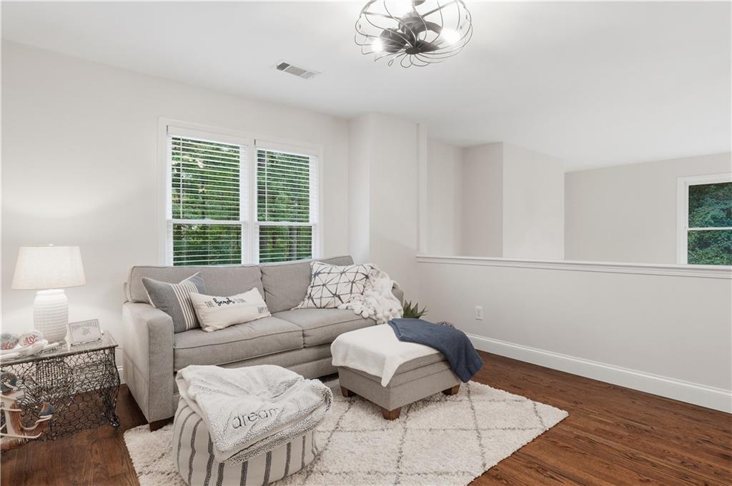 2925 Southfield Trail
