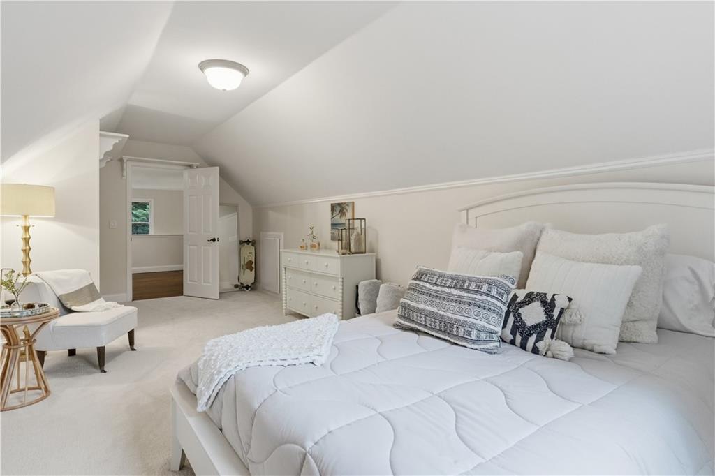 2925 Southfield Trail