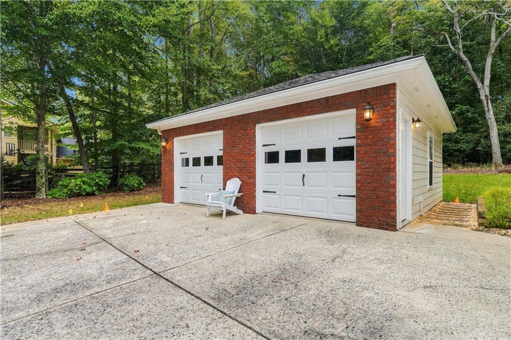 2925 Southfield Trail