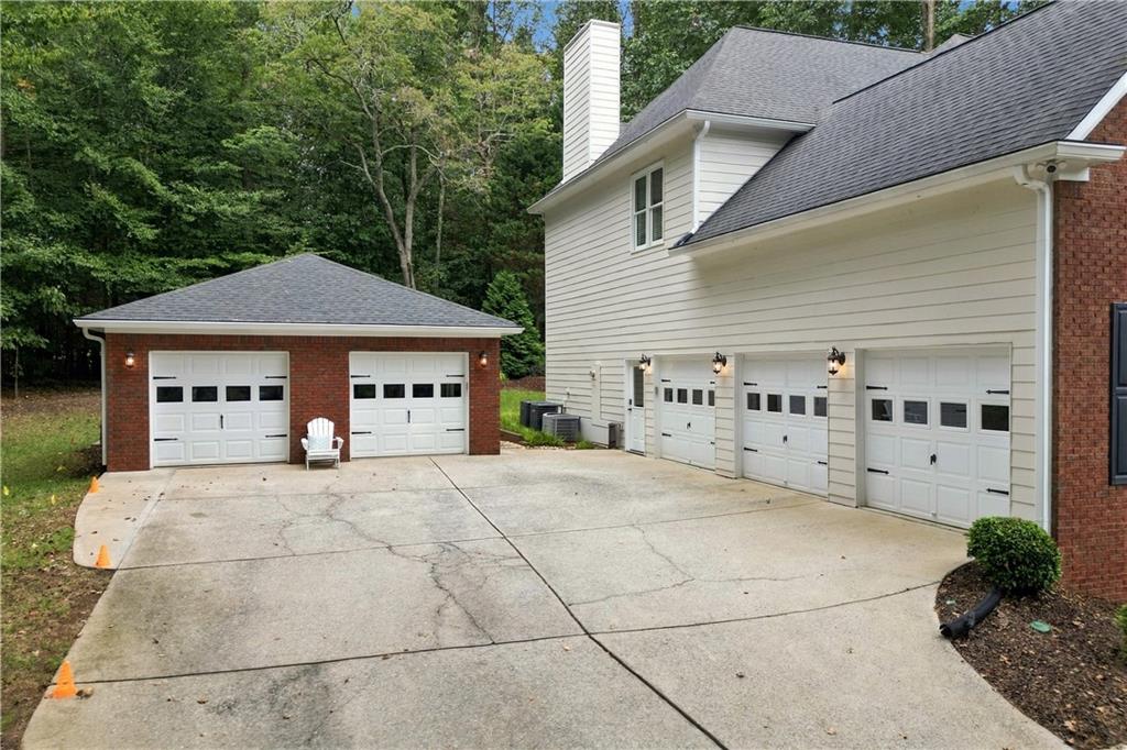 2925 Southfield Trail