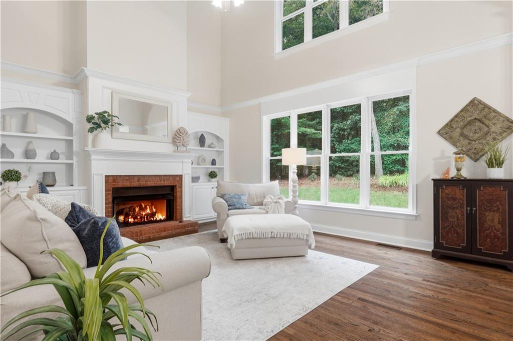 2925 Southfield Trail