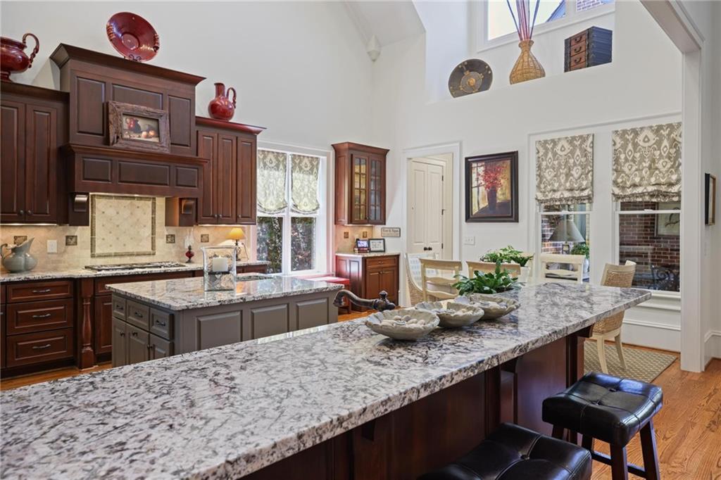 4238 Westriver Park