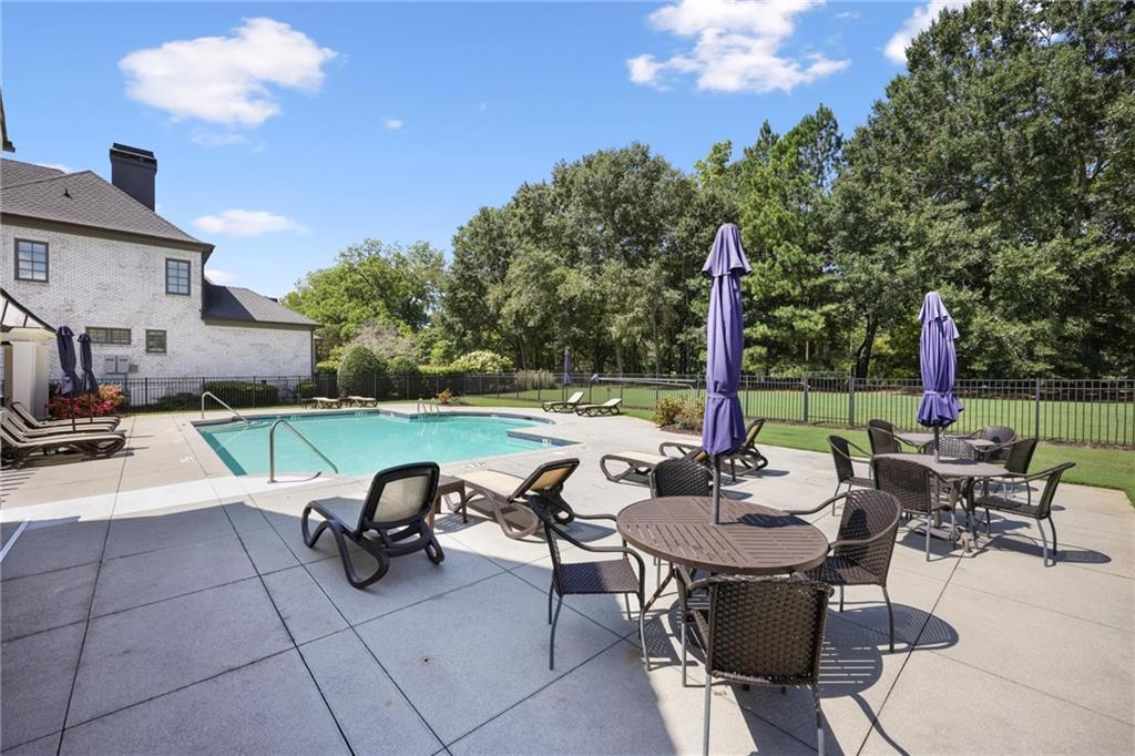 4238 Westriver Park