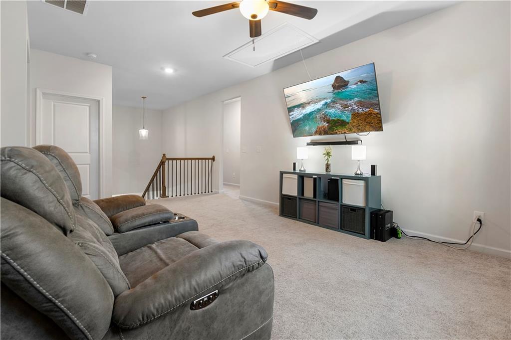 225 Gallant Fox Way