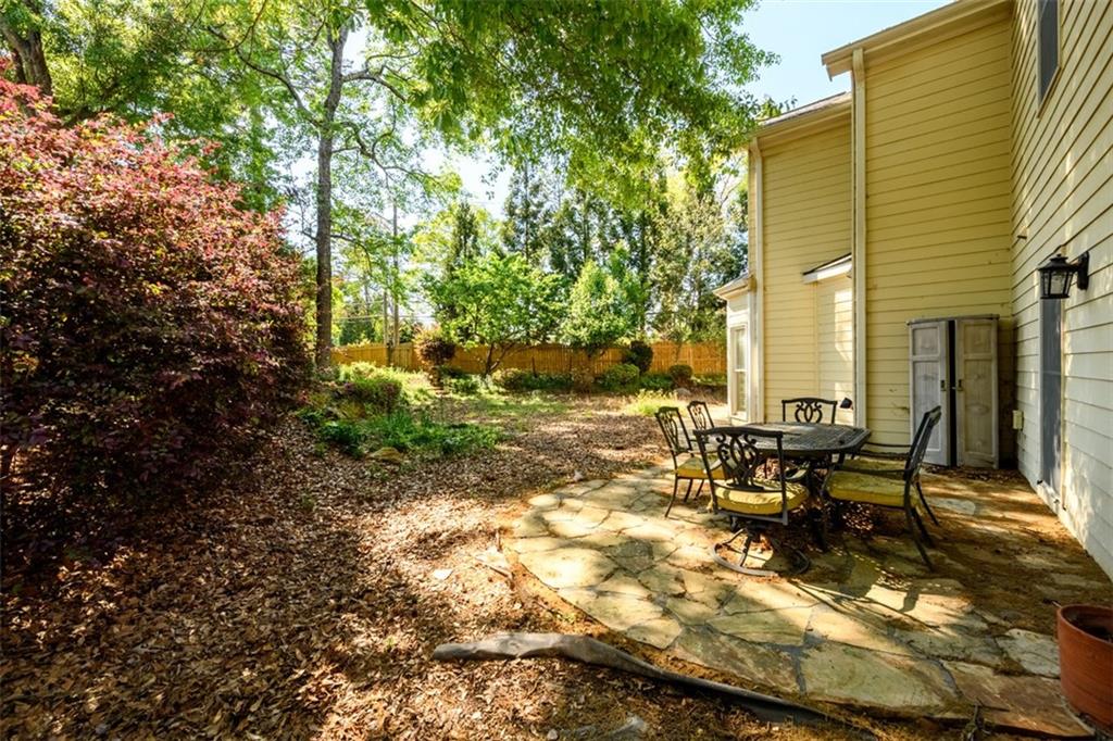 1560 Oak Park Cove