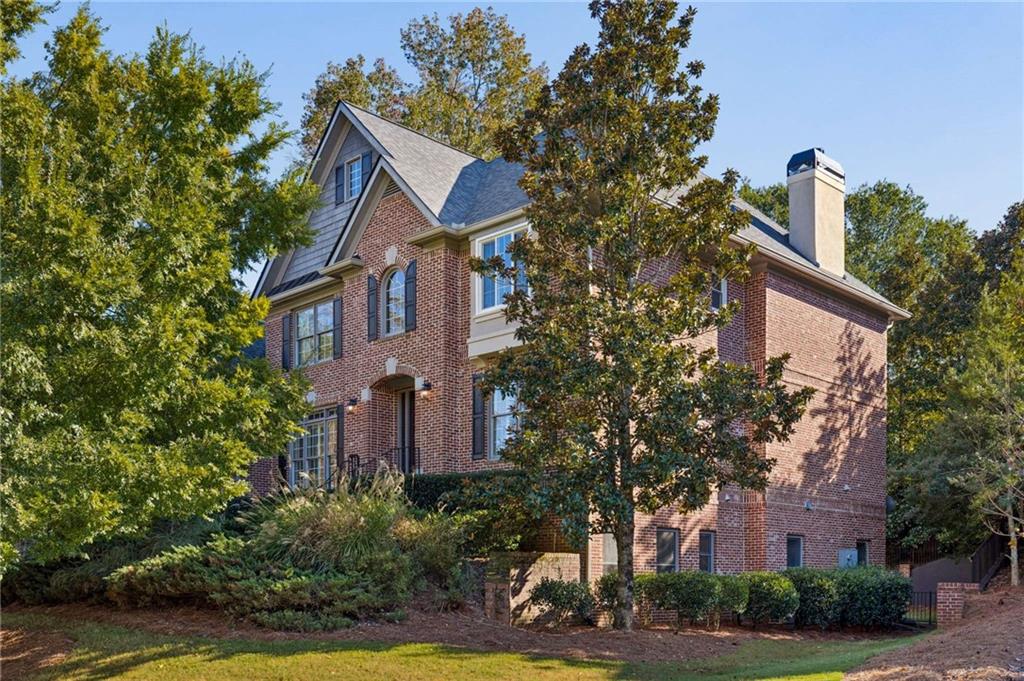 2714 Rustling Pines Court
