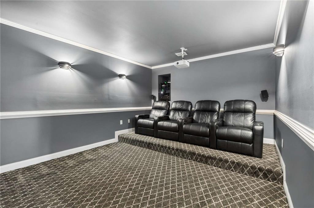 2714 Rustling Pines Court