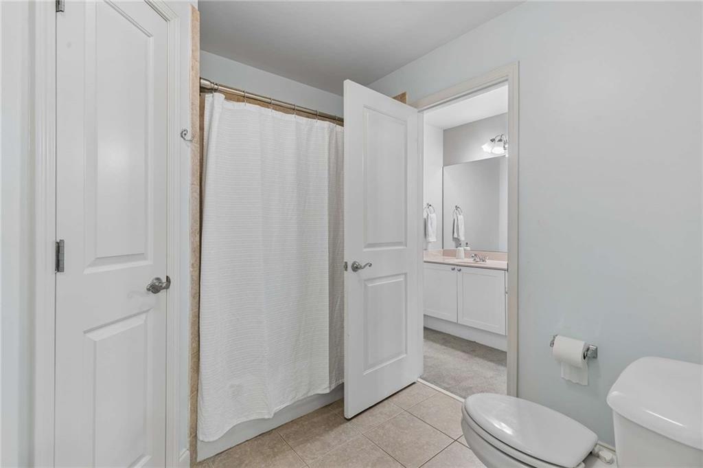 2714 Rustling Pines Court