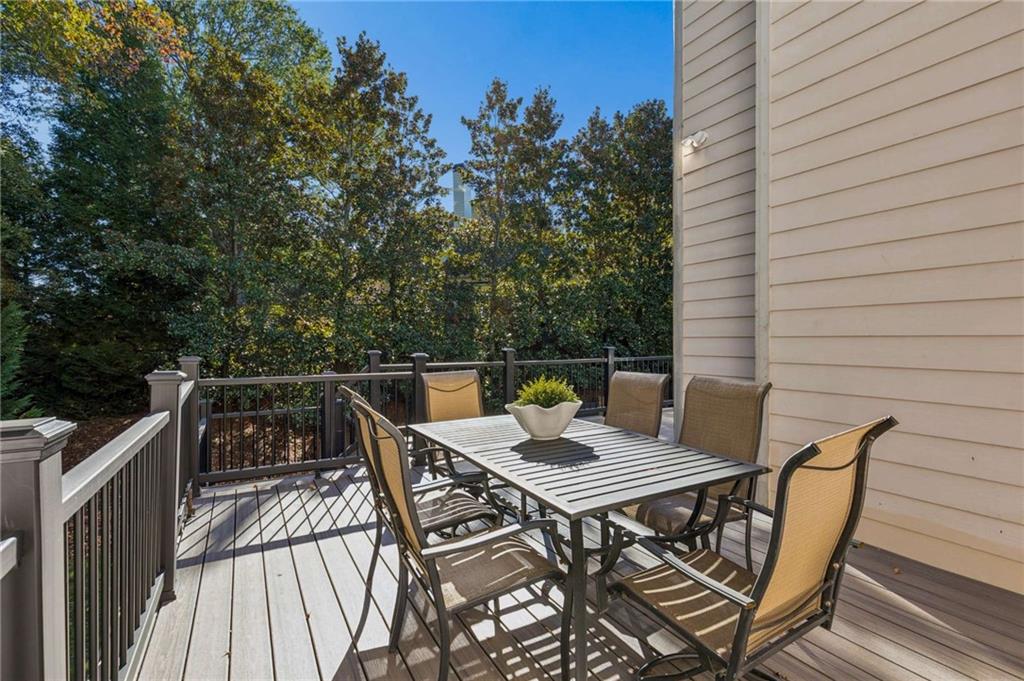 2714 Rustling Pines Court