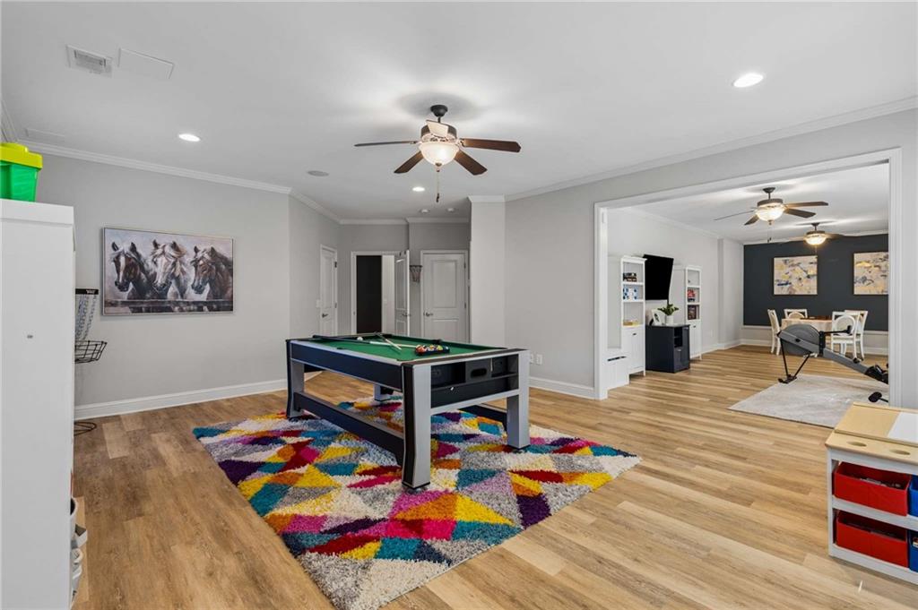 2714 Rustling Pines Court