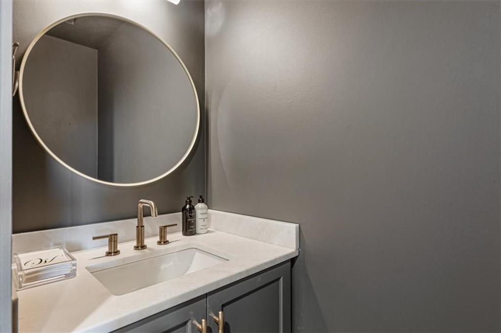 3630 Peachtree Road NE Unit 3106