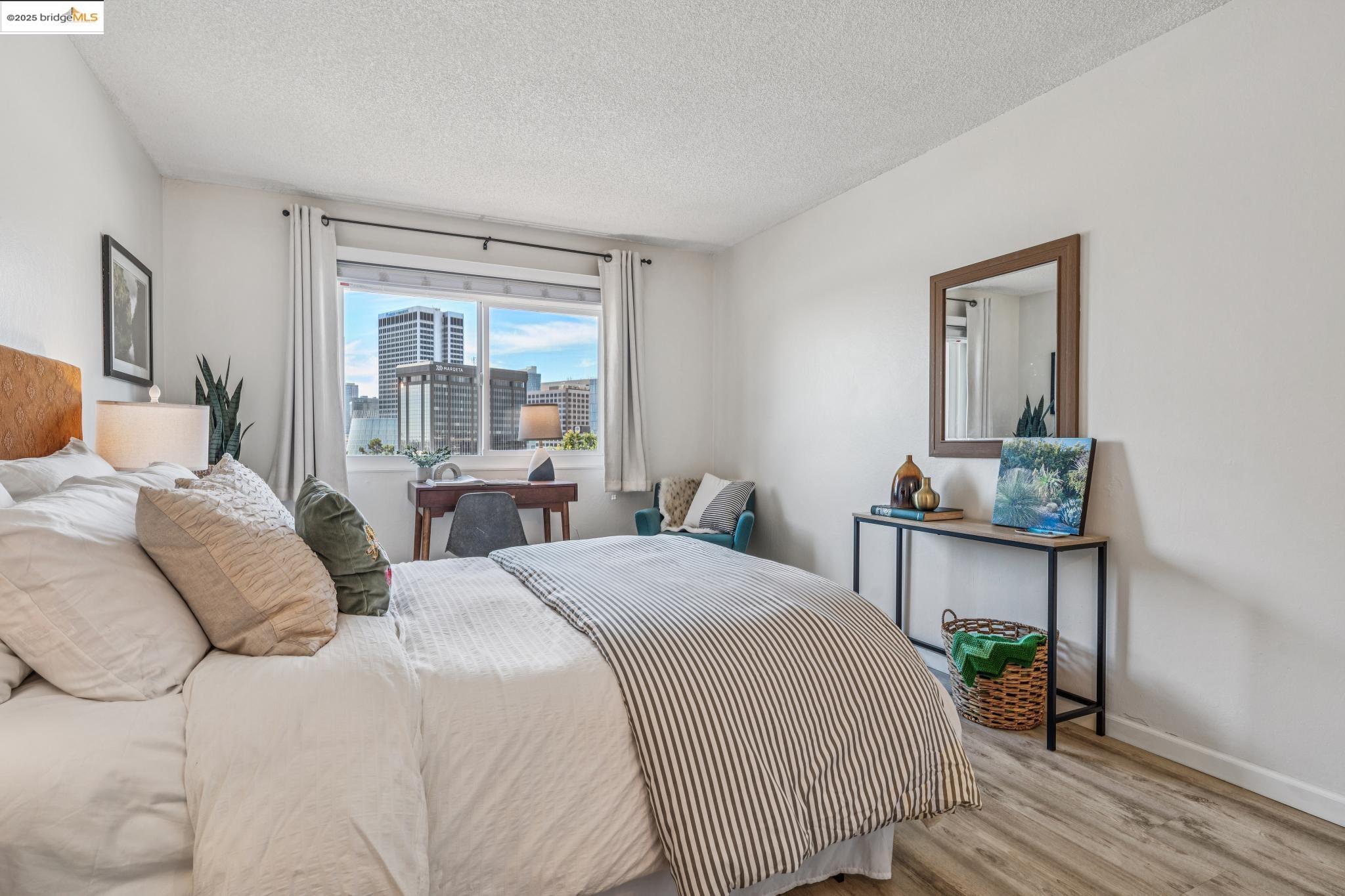 85 Vernon St # 305