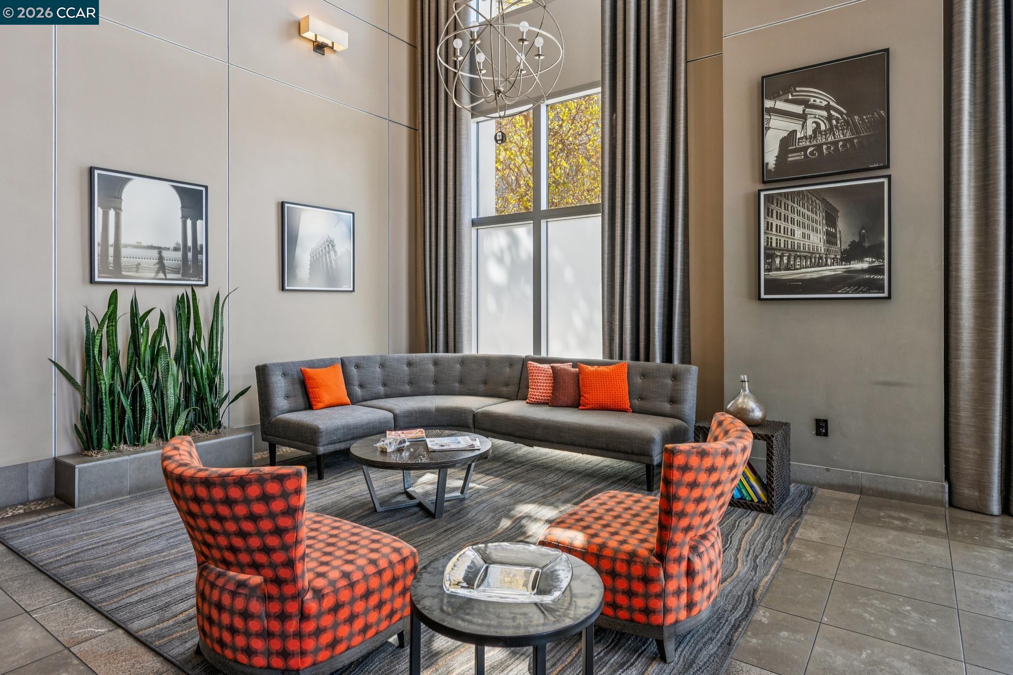 438 W Grand Ave # 405