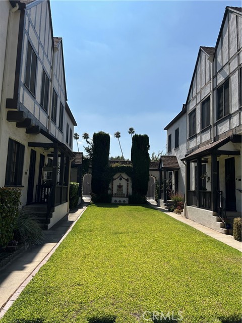 75 N Catalina Avenue # 3