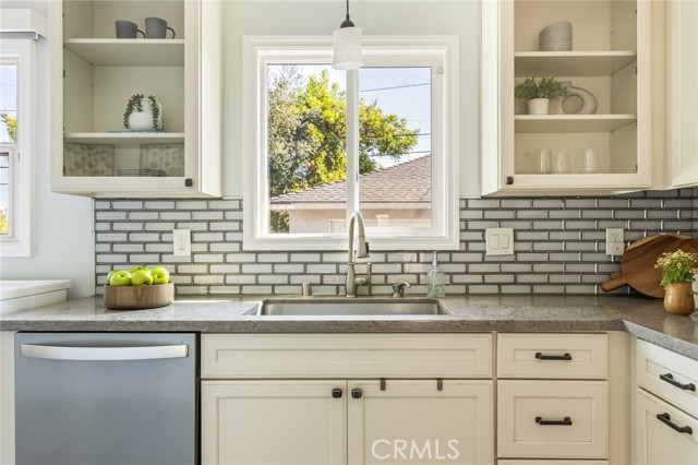 2276 Monte Vista Street