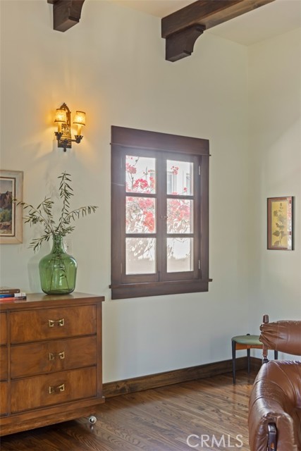 3138 Glenmanor Place