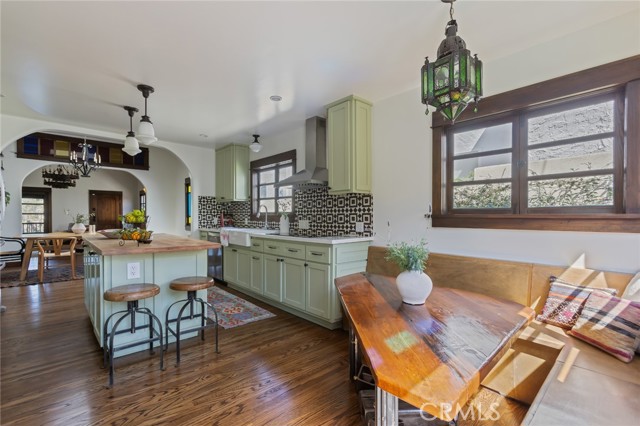 3138 Glenmanor Place