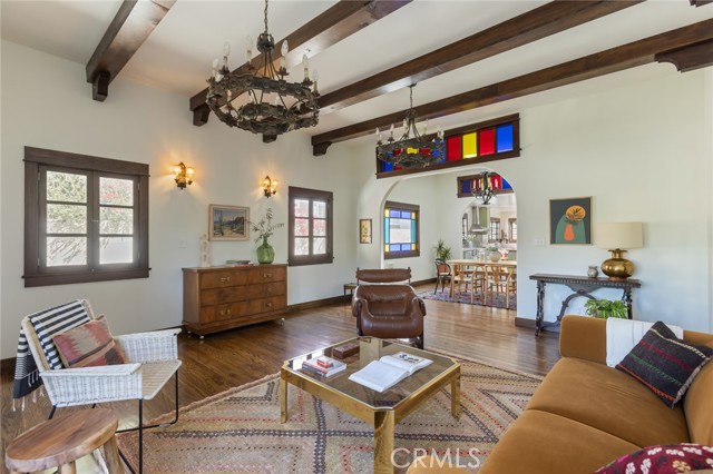 3138 Glenmanor Place