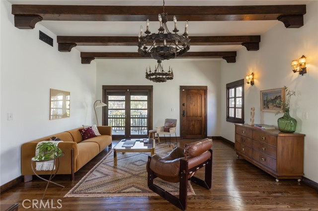 3138 Glenmanor Place