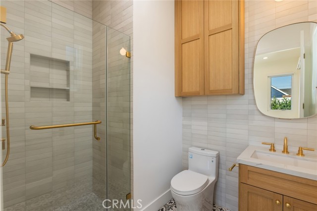 9125 Duarte Road Unit: 1/2